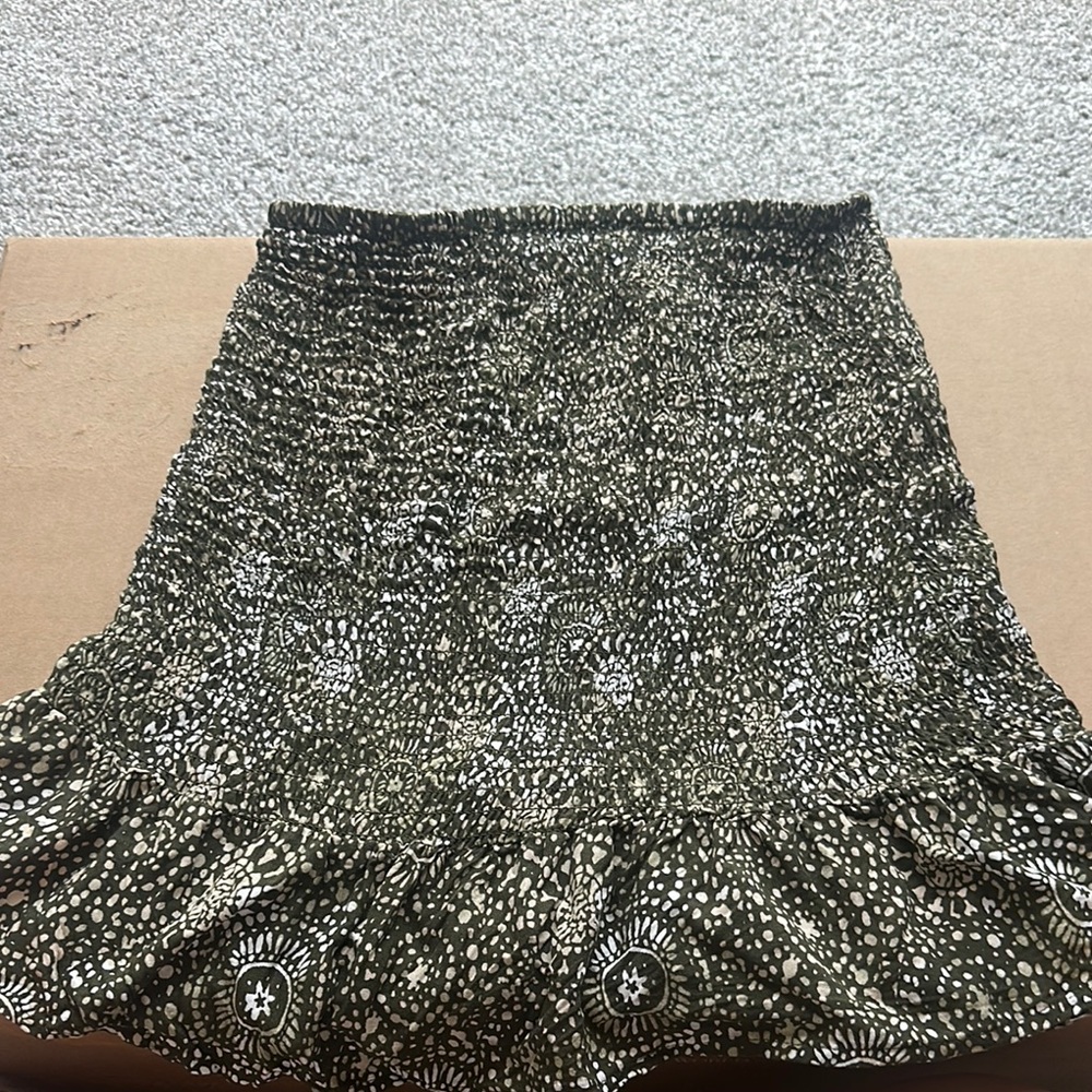 Elegant Olive Green Skirt